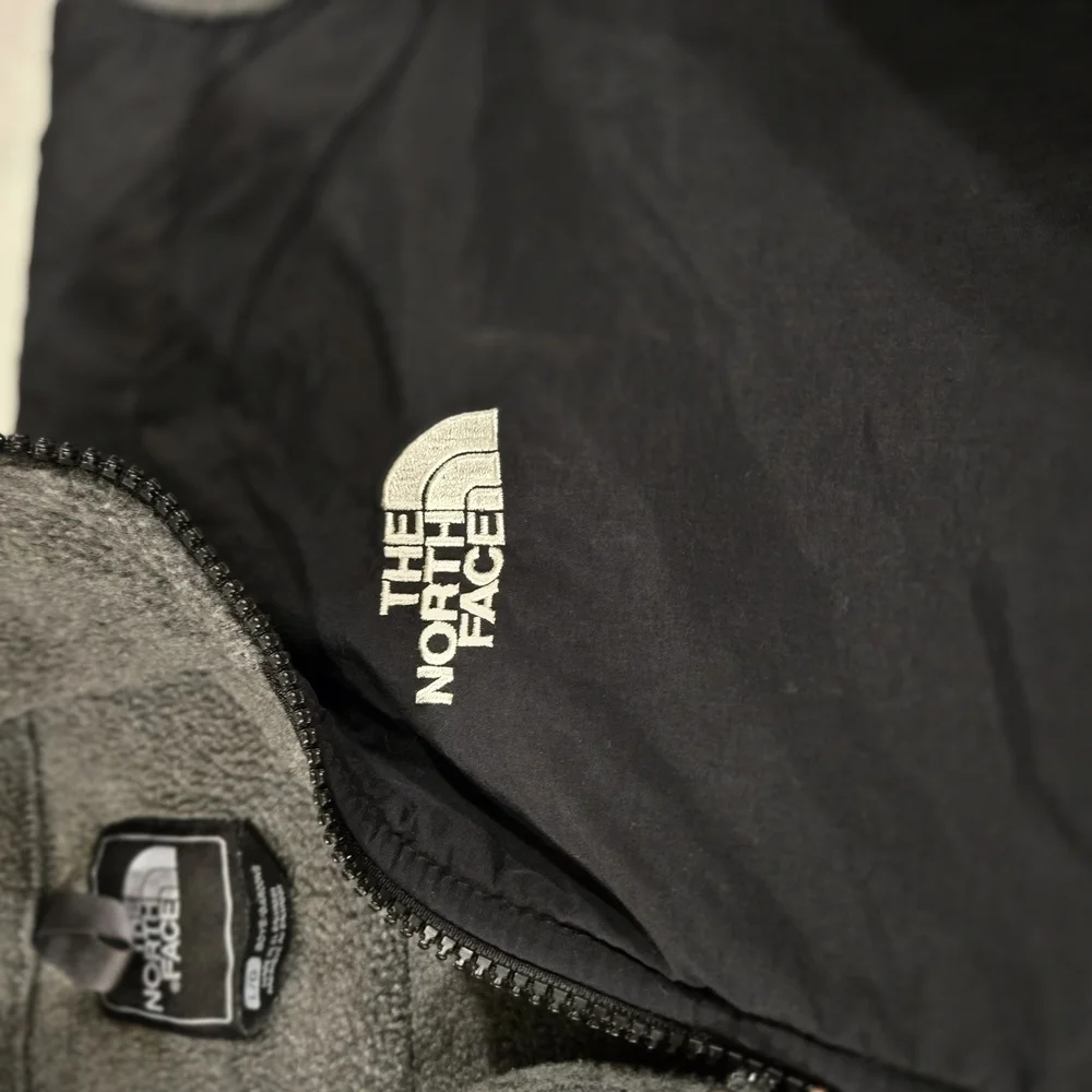 The North Face Kids Black and Gray Fleece Jacket